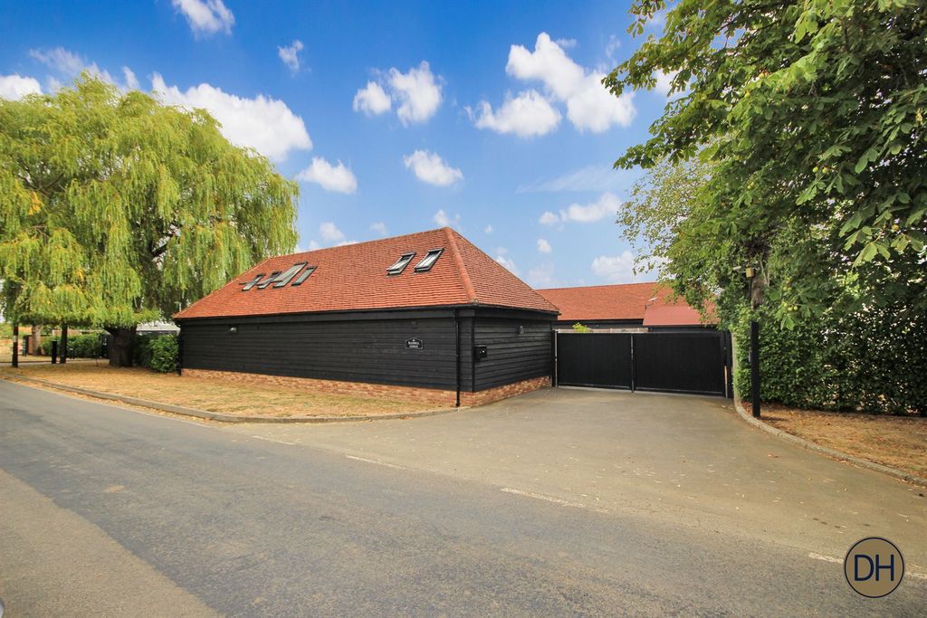 Property photo 1 of 21 Bluebell Lodge