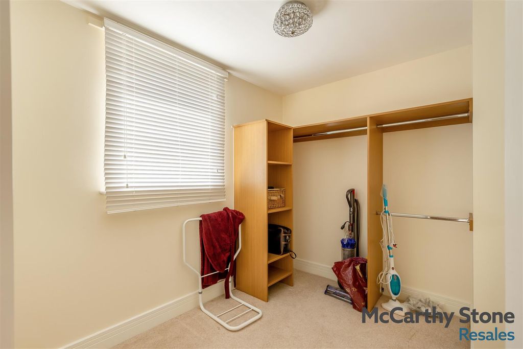 Additional image 8 of 2 bed flat for saleWestonia Court, Wellingborough Road, Northampton NN3