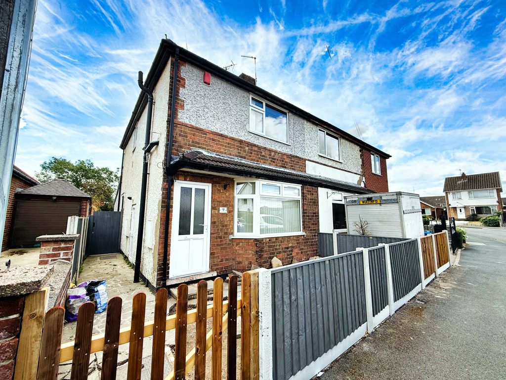 Property photo 1 of 13