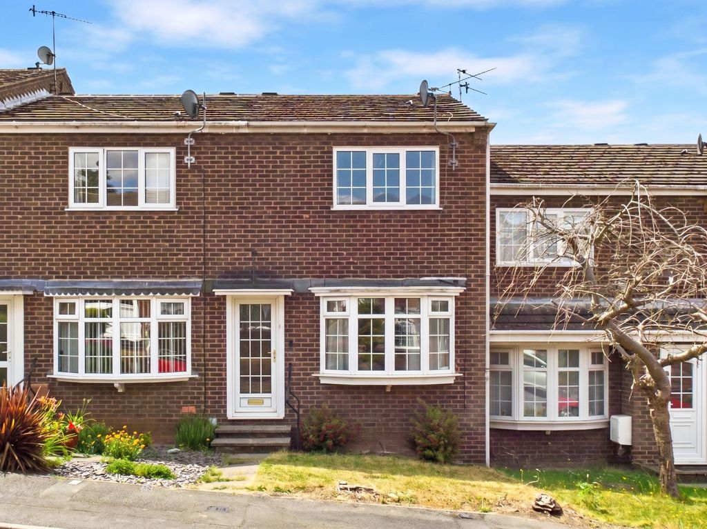 Property photo 1 of 14 Front