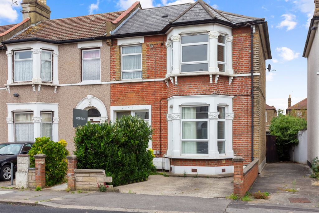 Property photo 1 of 11 Imported Image