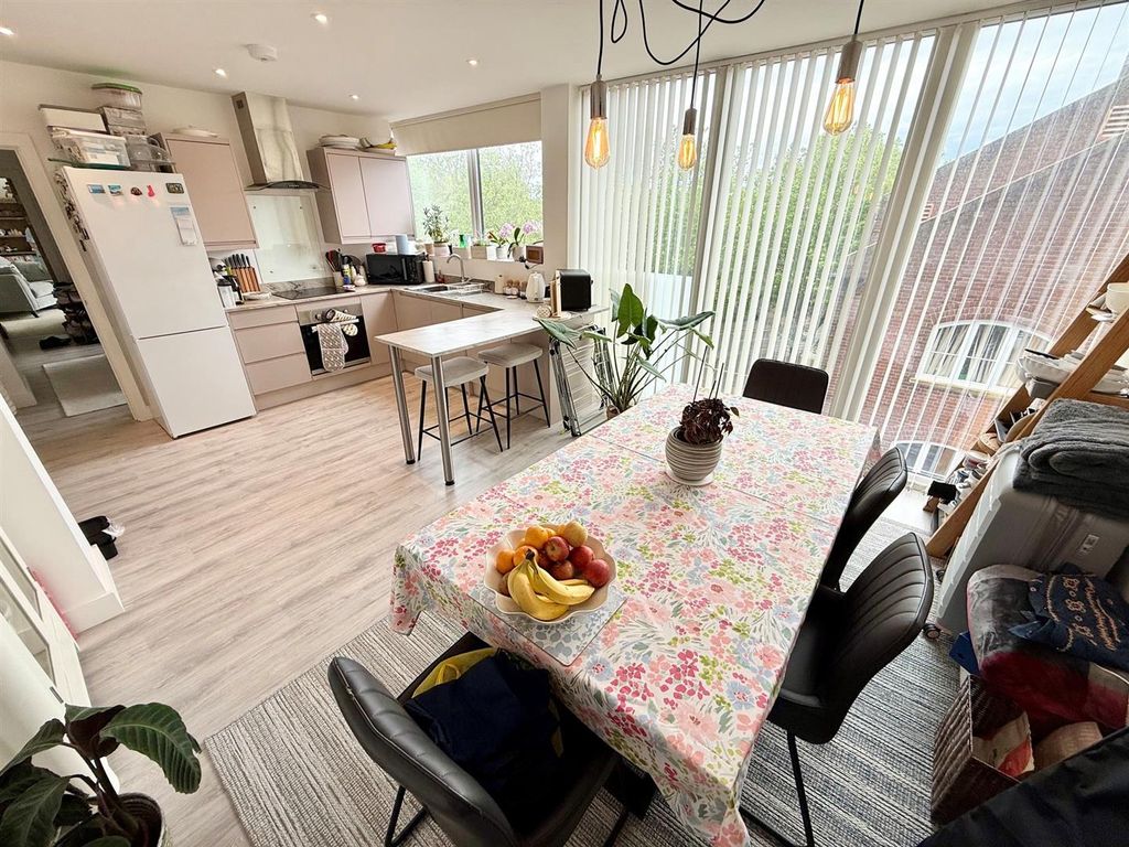 Property photo 2 of 10 Open Plan Kitchen/Living Room