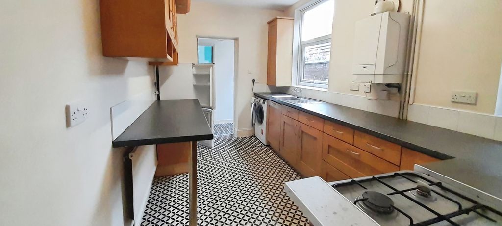 Property photo 3 of 19 B446E7Fd-Whatsapp 20Image 202025-12-08 20At 2010.5