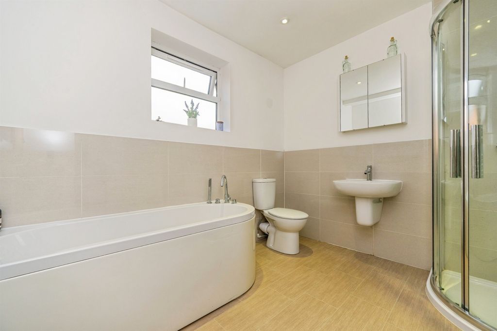 Additional image 19 of 5 bed detached house for saleLocko Road, Spondon, Derby DE21