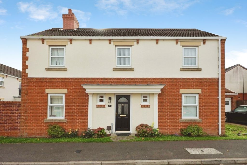 Property photo 1 of 17 Pbox-Img.Jpg