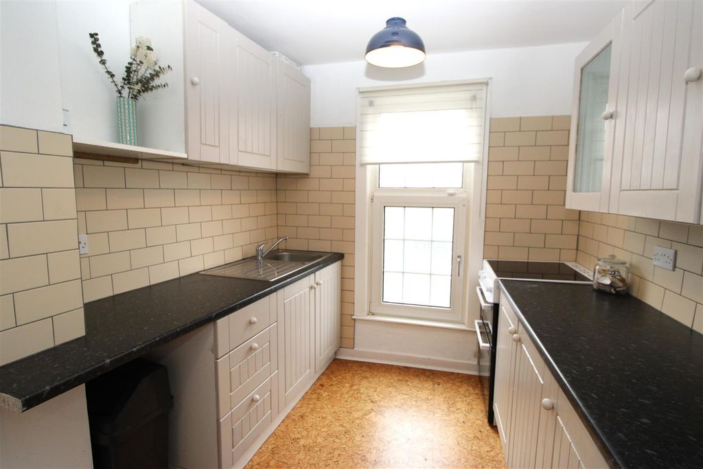 Property photo 3 of 12 Img_3230.Jpg