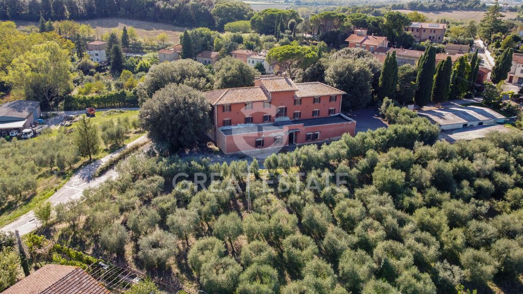 Property photo 3 of 22 Exteriors