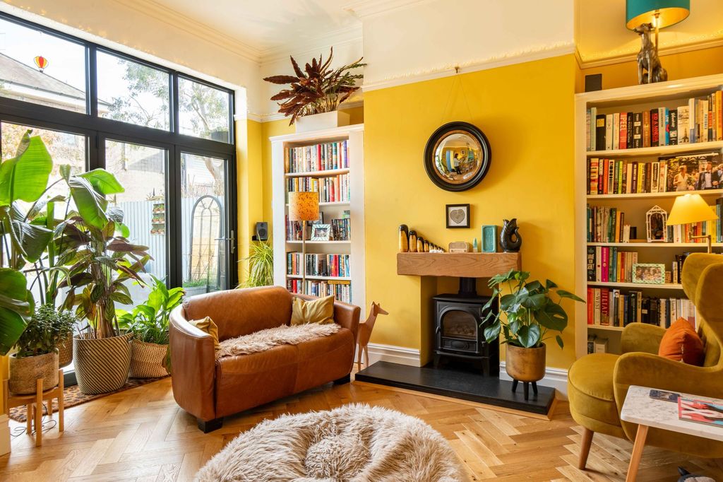 Property photo 1 of 29