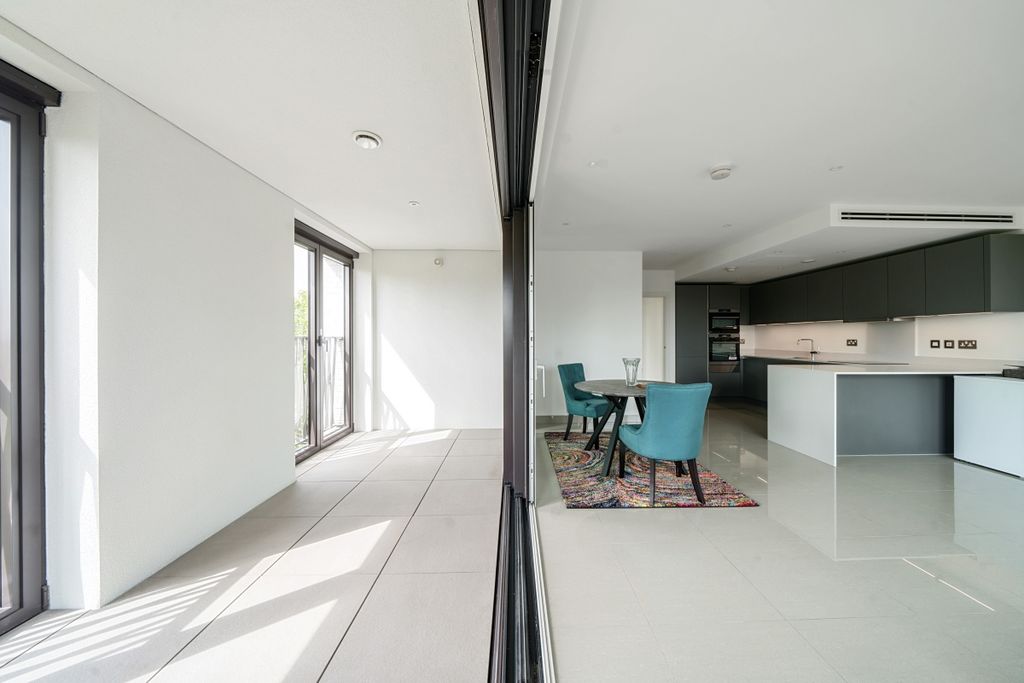 Property photo 2 of 21 1166639 (14)