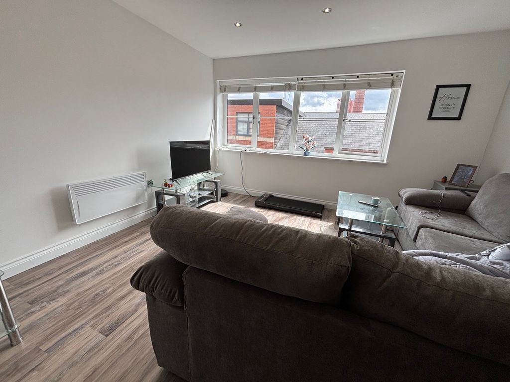 Property photo 2 of 5