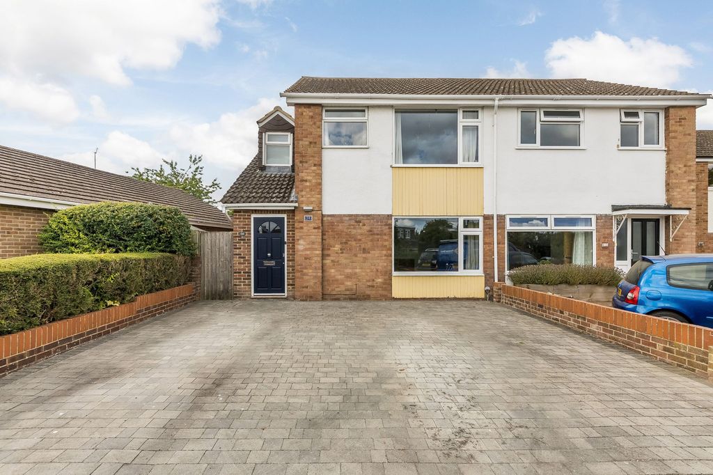 Property photo 1 of 24