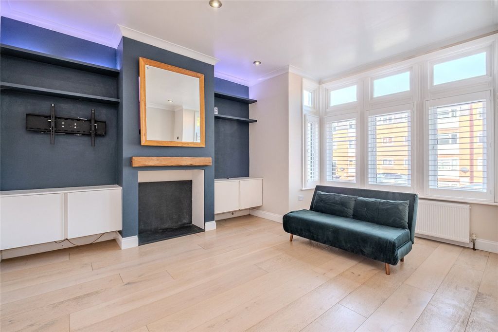 Property photo 3 of 10 Picture No. 03