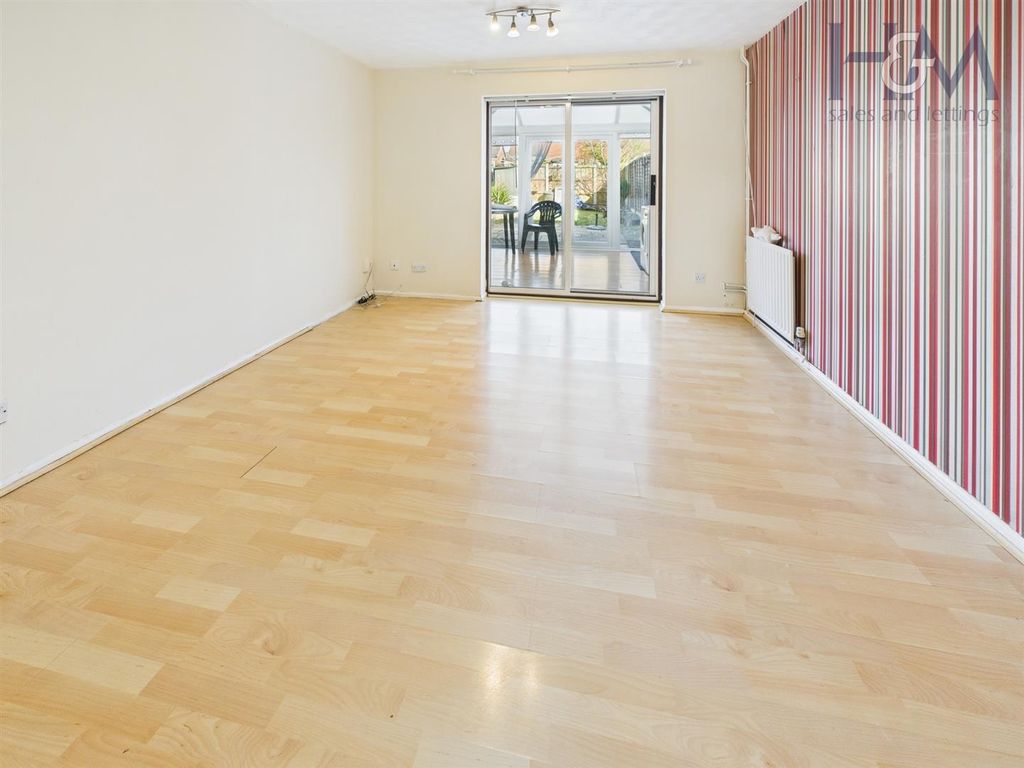 Property photo 2 of 7 Cam02804G0-Pr0281-Still003.Jpg