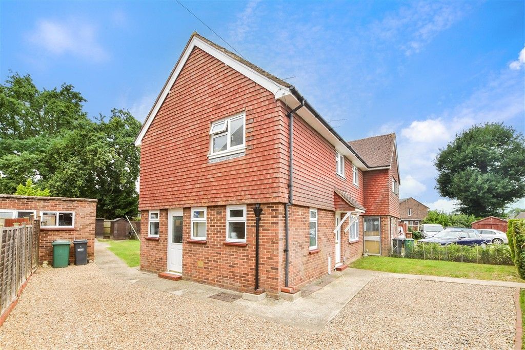 Property photo 1 of 12 External (Web)