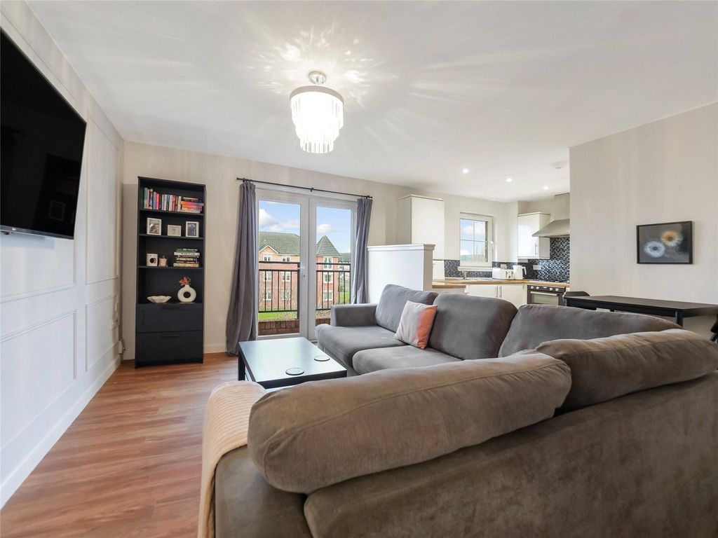 Property photo 2 of 14 Picture No. 06