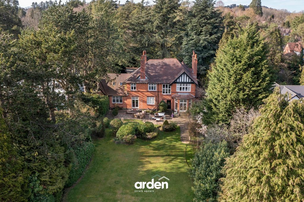 Property photo 2 of 29