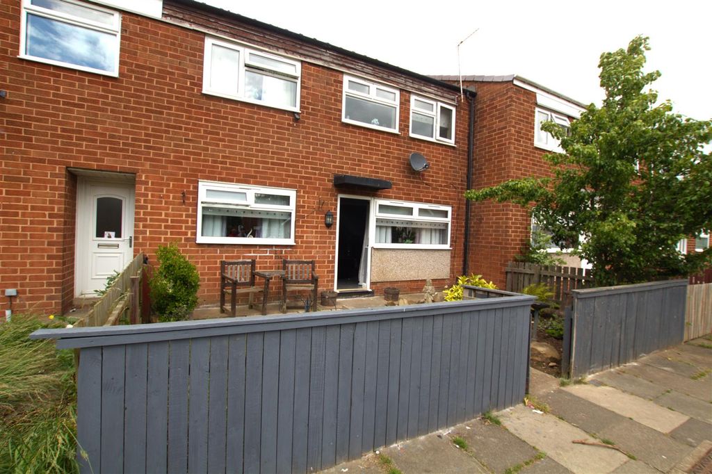 Property photo 1 of 11 Eliis1.Jpg
