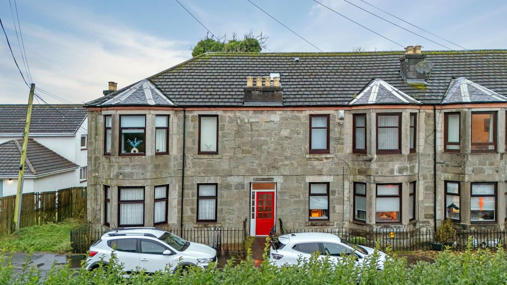Property photo 2 of 21 1
