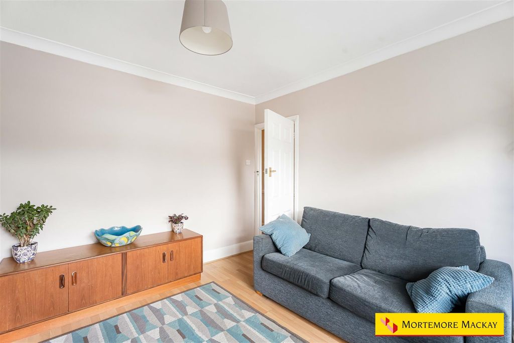 Property photo 3 of 22 7_92098_Watermarked.Jpg