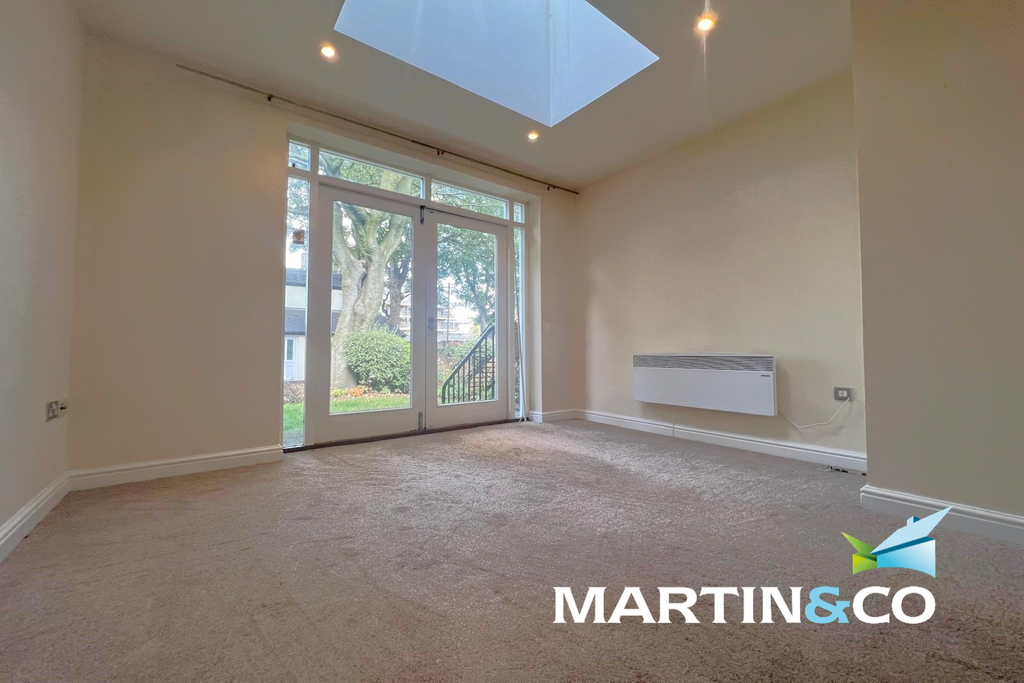 Property photo 2 of 14 Picture5