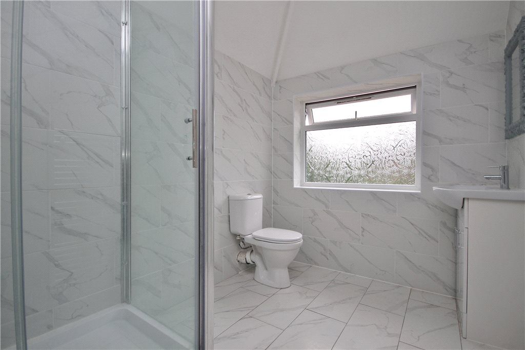 Property photo 3 of 7 Shower Room