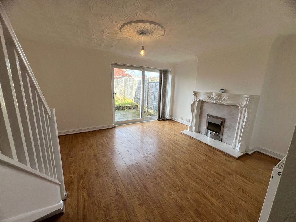 Property photo 3 of 22 Picture No. 26