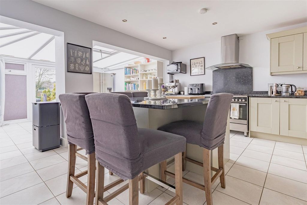 Property photo 3 of 12 9 Hillcrest Way (3).Jpg