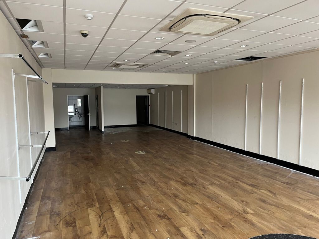 Property photo 2 of 3