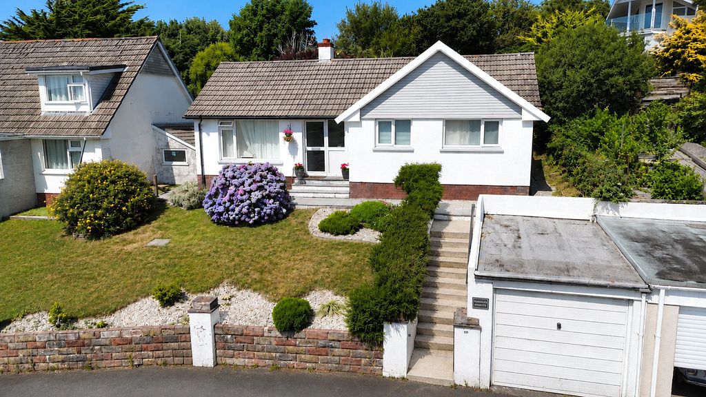 Property photo 1 of 12 1 - Picture No. 21
