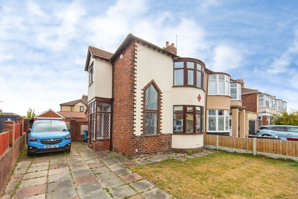 Property photo 1 of 29 Pbox-Img.Jpg