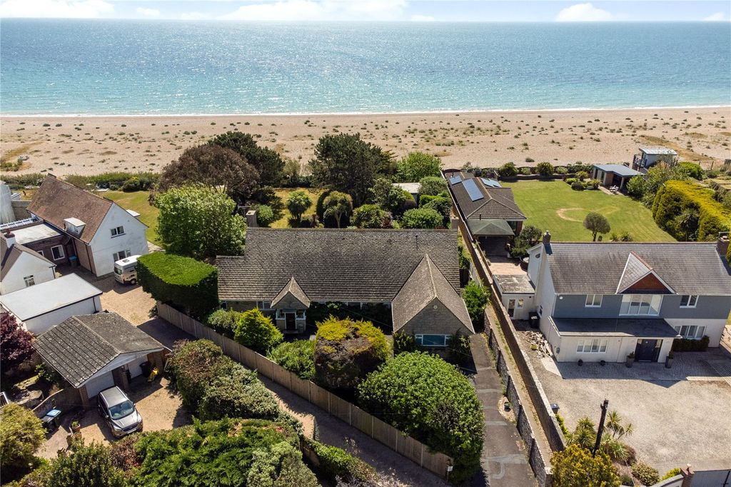 Property photo 1 of 17 Elevated Shot