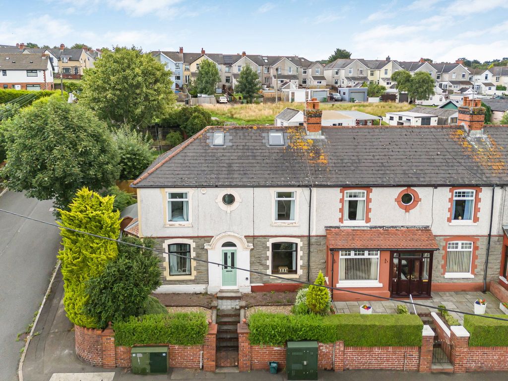Property photo 1 of 35