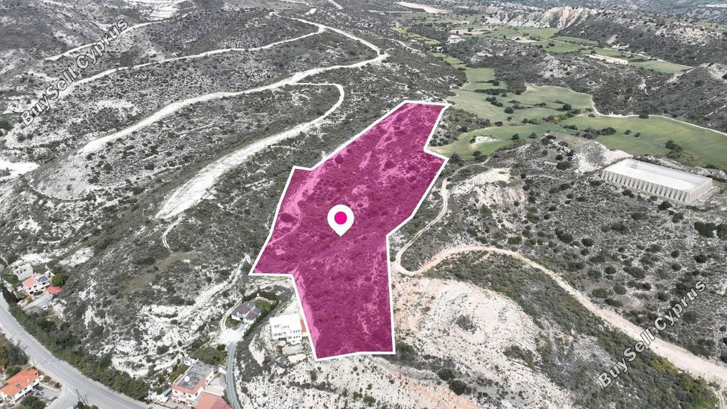 Property photo 2 of 5