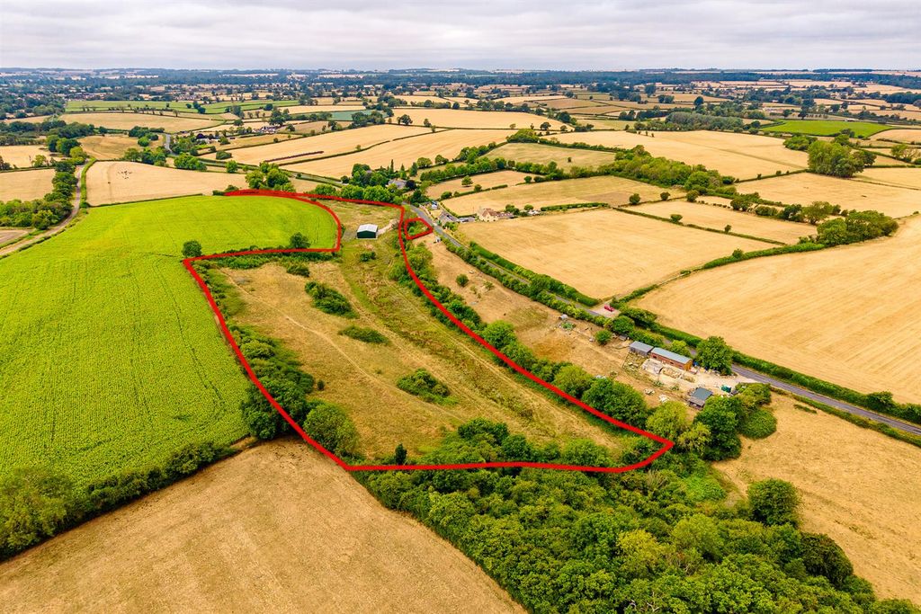 Property photo 1 of 11 Land @ Carriers Farm, Sherston, Wiltshire Sn16 0Qa