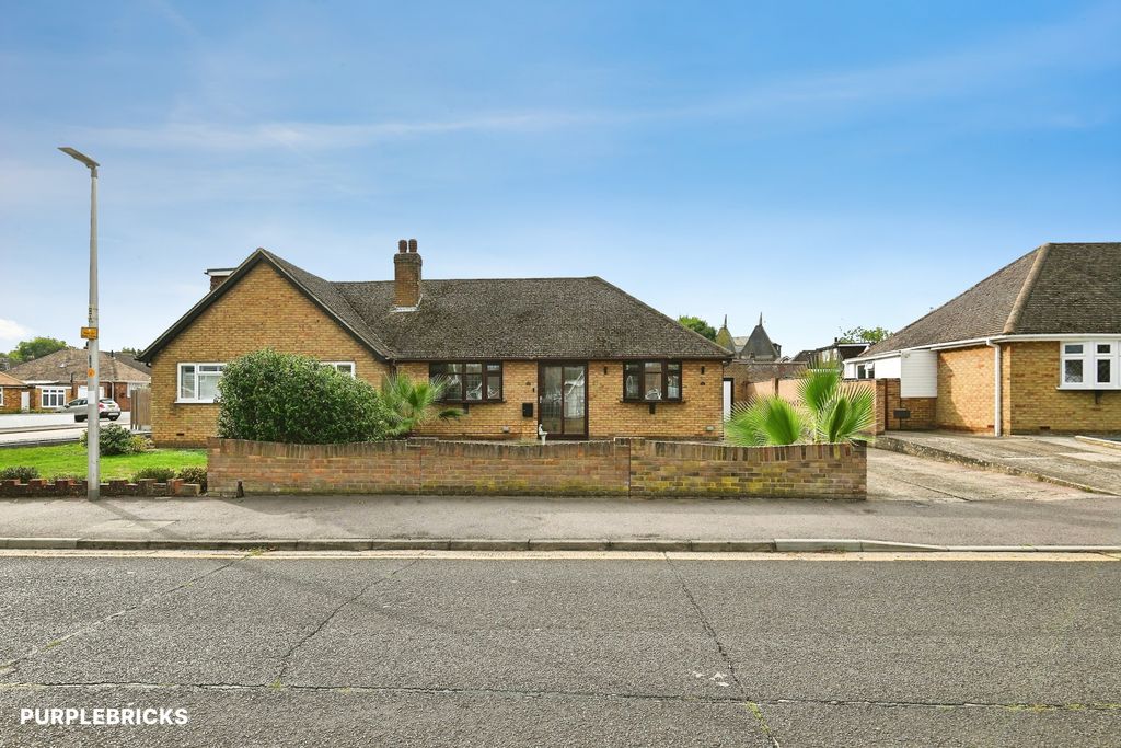 Property photo 1 of 21