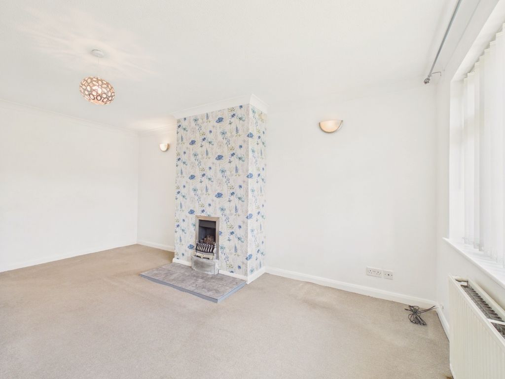 Property photo 3 of 14 4900635