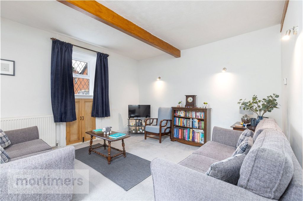 Property photo 1 of 15 Living Room