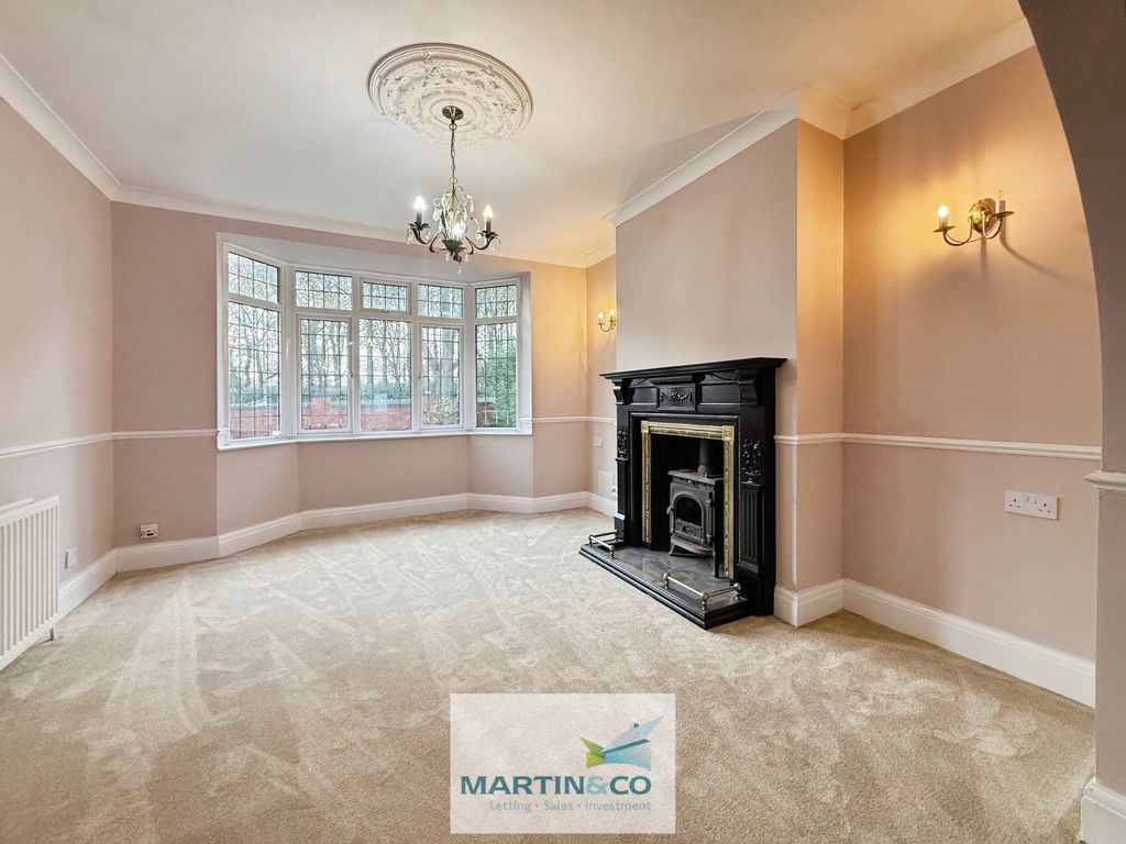 Property photo 2 of 25 bbc59Df9--40C0-B9Ea-Acfc1858F1B8-46774-000006Af9Eb