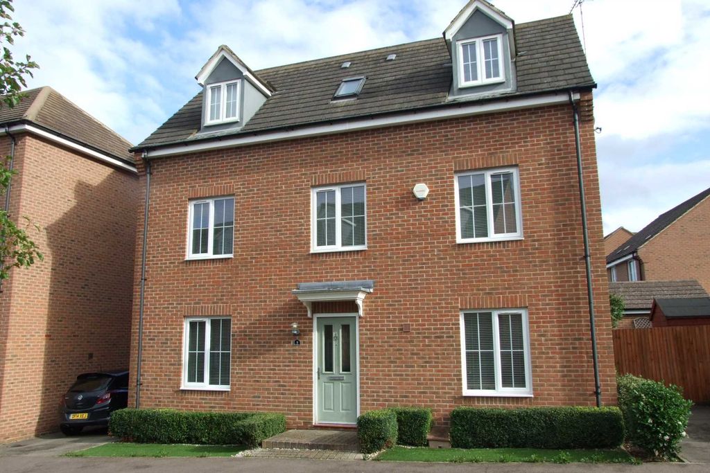 Property photo 2 of 15