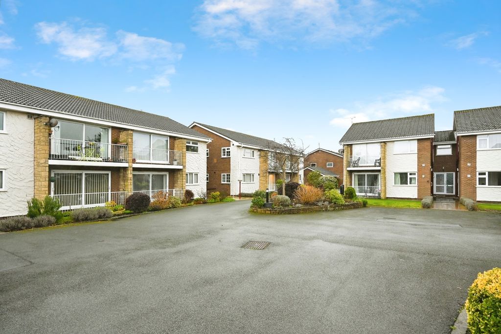 Property photo 3 of 18 Pbox-Img.Jpg