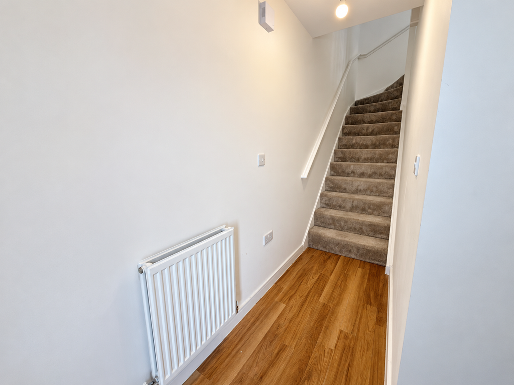 Property photo 3 of 25