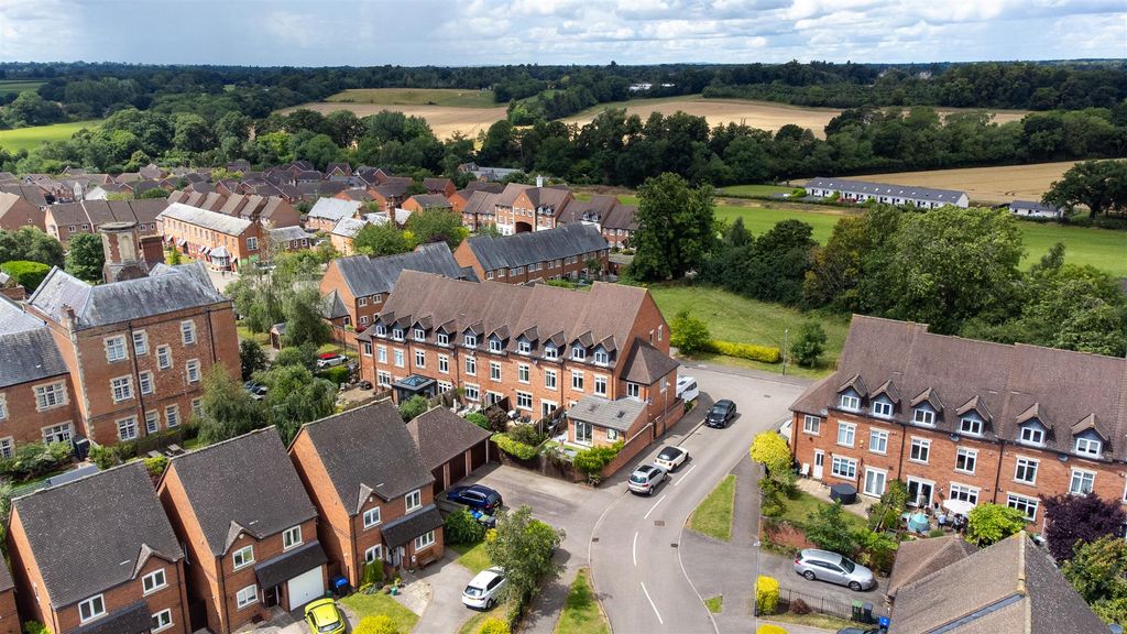 Property photo 3 of 29 65_Highfield_Park-71.Jpg