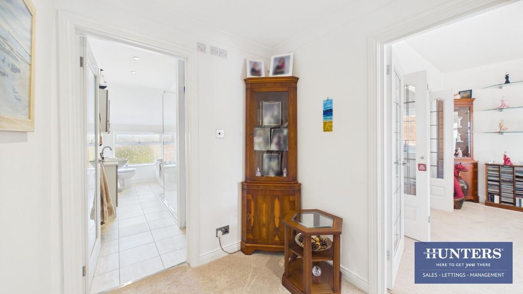 Additional image 19 of 3 bed flat for saleRavine Court, Roker Terrace, Roker, Sunderland SR6