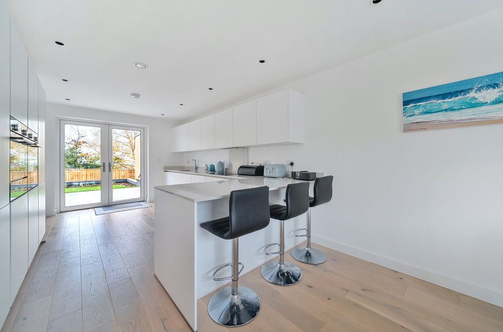 Property photo 3 of 15 Breakfast Area