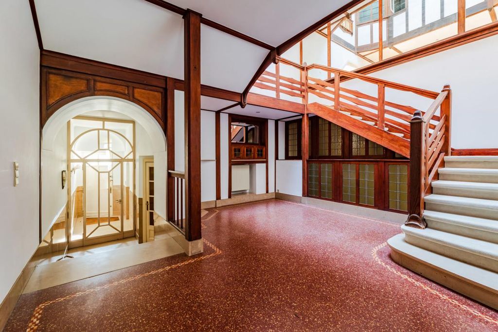 Property photo 3 of 26