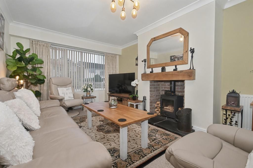 Property photo 3 of 25