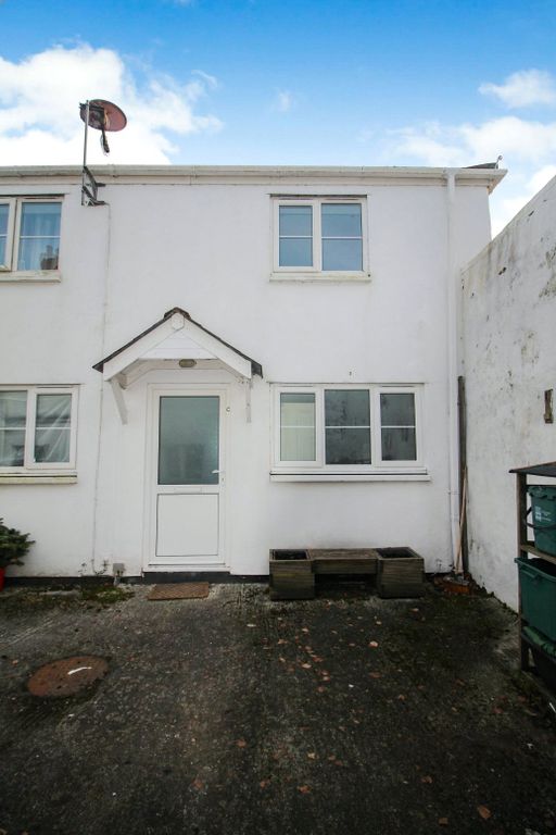 Property photo 1 of 9 Picture No. 12