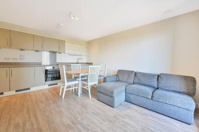 Property photo 1 of 9