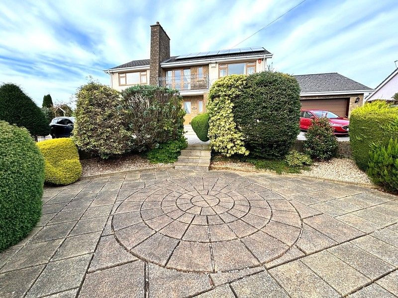 Property photo 3 of 31