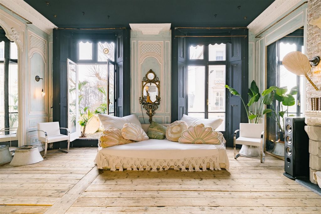 Property photo 3 of 15 7